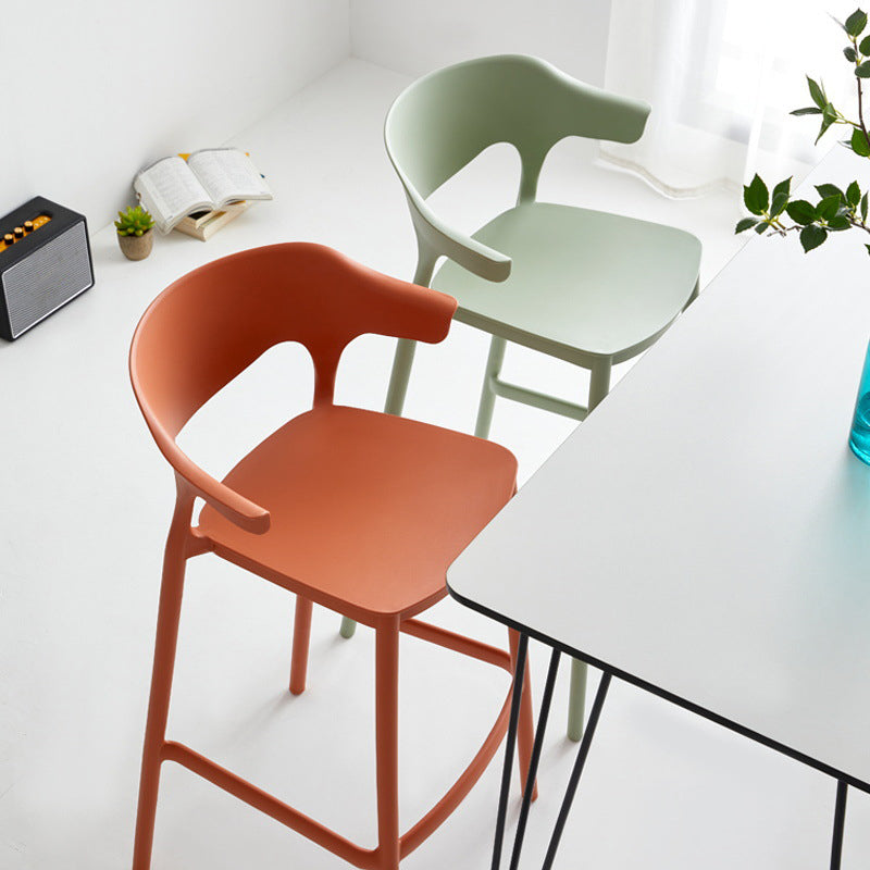 Stackable Plastic Indoor Counter Stools Low Back Scandinavian Style Bar Stools Clearhalo 'Bar Furniture' 'Bar Stools' 'bar_stools' 'furn' 'furn_bar_stools' 'furniture_bar_stools' 'Kitchen & Dining Furniture' 'kitchen&dining_furn' 'kitchen' 'kitchen_furn' Furniture' 4391994