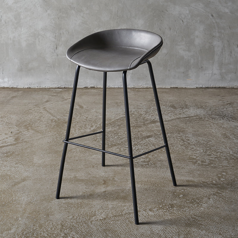 Industrial Indoor Barstool Iron Distressed Quilted Tall Stool with Leather Seat Dark Gray 1 Piece Clearhalo 'Bar Furniture' 'Bar Stools' 'bar_stools' 'furn' 'furn_bar_stools' 'furniture_bar_stools' 'Kitchen & Dining Furniture' 'kitchen&dining_furn' 'kitchen' 'kitchen_furn' Furniture' 4392051