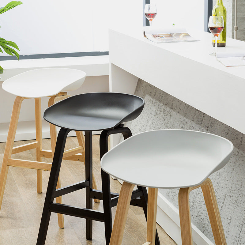 Wood Plastic Counter Stools Backless Scandinavian Bar Stools with Bucket Seat Clearhalo 'Bar Furniture' 'Bar Stools' 'bar_stools' 'furn' 'furn_bar_stools' 'furniture_bar_stools' 'Kitchen & Dining Furniture' 'kitchen&dining_furn' 'kitchen' 'kitchen_furn' Furniture' 4392829
