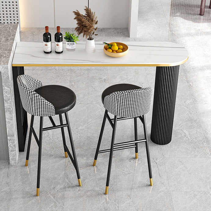 Industrial Bar Table Stone Top Pub Table with Iron Base for Dining Room Clearhalo 'Bar Furniture' 'Bar Tables' 'bar_tables' 'furn' 'furn_bar_tables' 'Furniture' 'furniture_bar_tables' 'Kitchen & Dining Furniture' 'kitchen&dining_furn' 'kitchen' 4393172