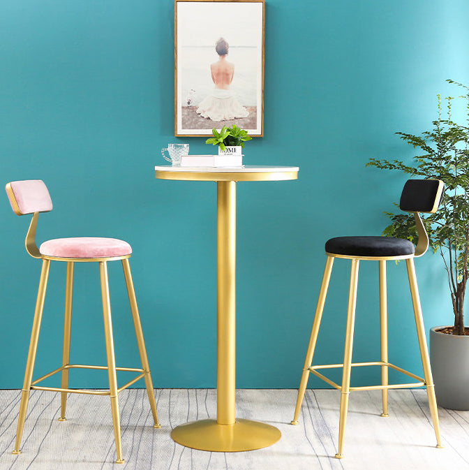 Glam Round Faux Marble Bistro Table Indoor Gold Iron Bar Dining Table with Single Pedestal Clearhalo 'Bar Furniture' 'Bar Tables' 'bar_tables' 'furn' 'furn_bar_tables' 'Furniture' 'furniture_bar_tables' 'Kitchen & Dining Furniture' 'kitchen&dining_furn' 'kitchen' 4393240
