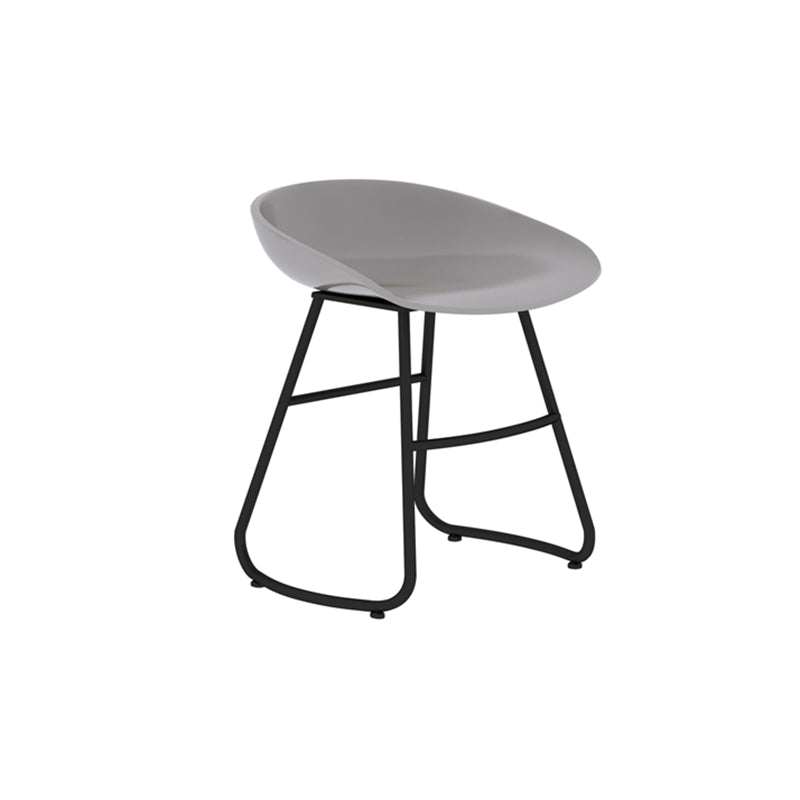 Simple Iron Low Back Barstool Nordic Indoor Tall Stool with Bucket Seat Grey 1 Piece Short Stool(18"H) Clearhalo 'Bar Furniture' 'Bar Stools' 'bar_stools' 'furn' 'furn_bar_stools' 'furniture_bar_stools' 'Kitchen & Dining Furniture' 'kitchen&dining_furn' 'kitchen' 'kitchen_furn' Furniture' 4393399