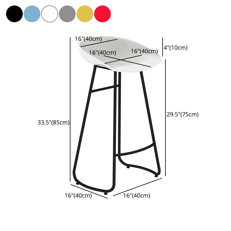 Simple Iron Low Back Barstool Nordic Indoor Tall Stool with Bucket Seat Clearhalo 'Bar Furniture' 'Bar Stools' 'bar_stools' 'furn' 'furn_bar_stools' 'furniture_bar_stools' 'Kitchen & Dining Furniture' 'kitchen&dining_furn' 'kitchen' 'kitchen_furn' Furniture' 4393436