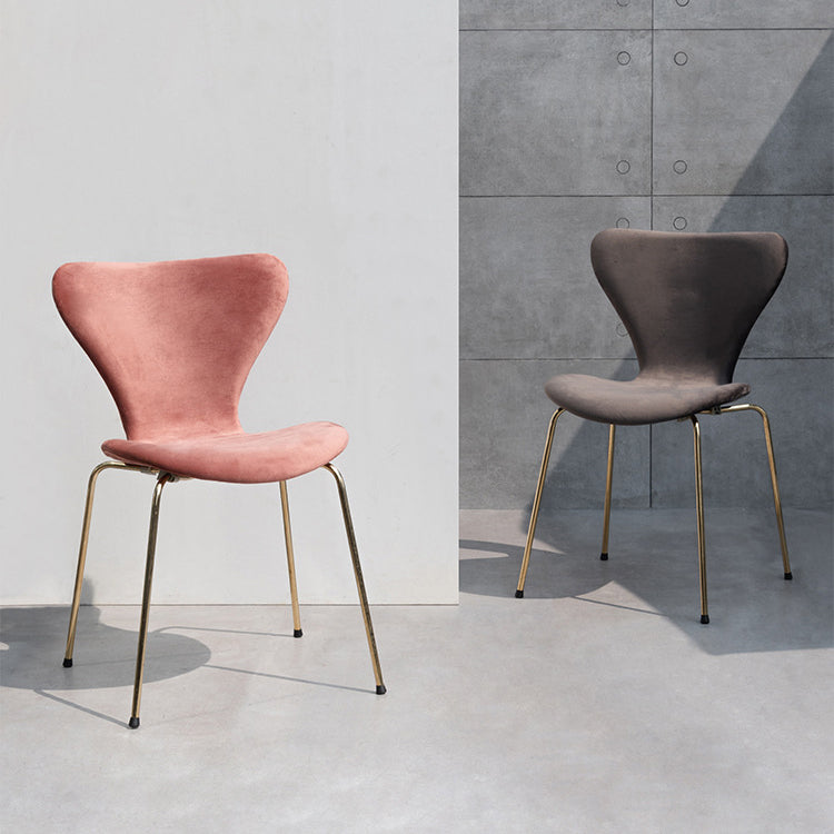 Restaurant Scandinavian Velvet Side Chair Matte Finish Wingback Dining Chair Clearhalo ' kitchen&dining_furn' 'Dining Chairs' 'Dining Tables & Seating' 'dining_chair' 'furn' 'furn_dining_chair' 'Furniture' 'furniture_dining_chair' 'Kitchen & Dining Furniture' 'kitchen' 4399864