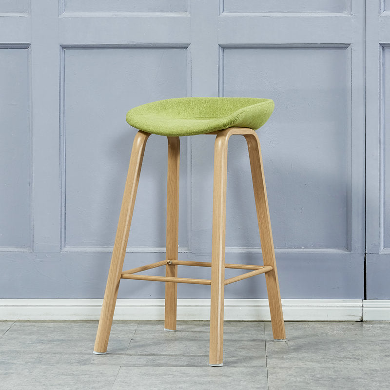 Iron Scandinavian Style Counter Stools Backless Bar Stools with Bucket Seat Green 1 Piece Clearhalo 'Bar Furniture' 'Bar Stools' 'bar_stools' 'furn' 'furn_bar_stools' 'furniture_bar_stools' 'Kitchen & Dining Furniture' 'kitchen&dining_furn' 'kitchen' 'kitchen_furn' Furniture' 4400653
