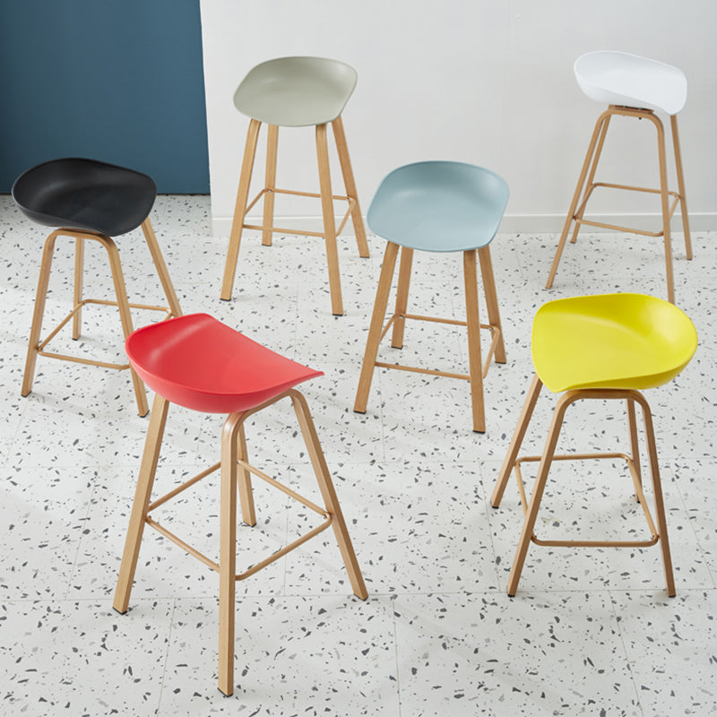 Scandinavian Style Bar-stool with Metal Legs Counter Stool for Kitchen Bar Clearhalo 'Bar Furniture' 'Bar Stools' 'bar_stools' 'furn' 'furn_bar_stools' 'furniture_bar_stools' 'Kitchen & Dining Furniture' 'kitchen&dining_furn' 'kitchen' 'kitchen_furn' Furniture' 4400753