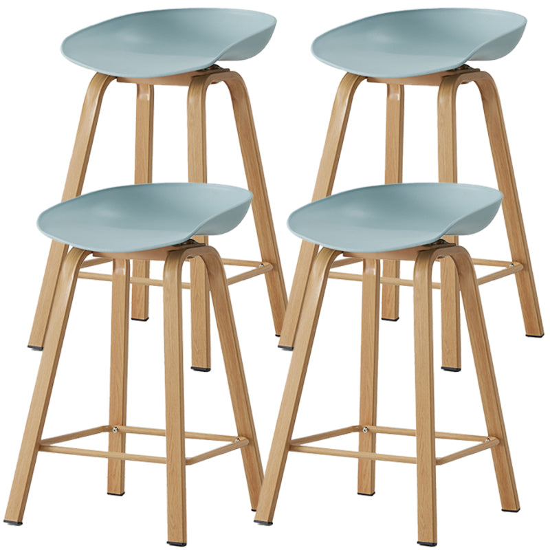 Scandinavian Style Bar-stool with Metal Legs Counter Stool for Kitchen Bar Navy-White 4 Piece Set Clearhalo 'Bar Furniture' 'Bar Stools' 'bar_stools' 'furn' 'furn_bar_stools' 'furniture_bar_stools' 'Kitchen & Dining Furniture' 'kitchen&dining_furn' 'kitchen' 'kitchen_furn' Furniture' 4400761