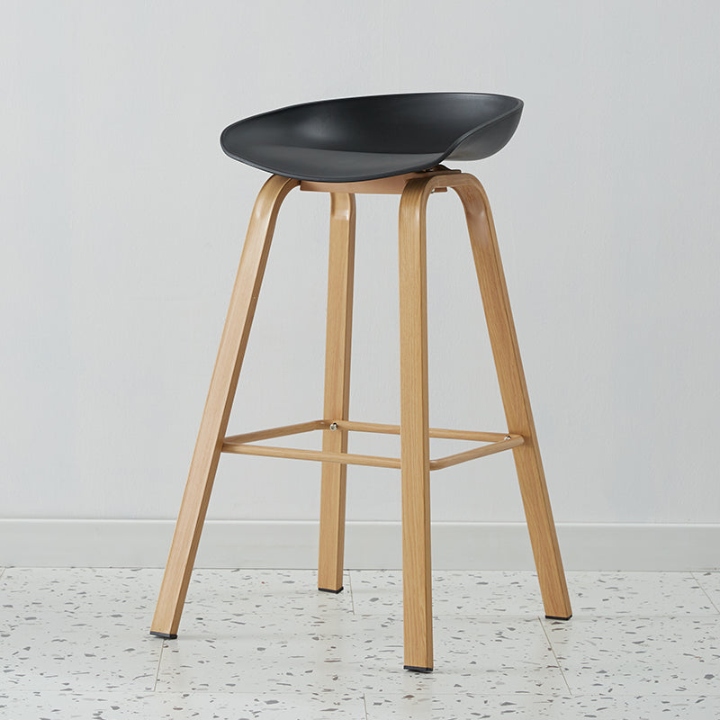 Scandinavian Style Bar-stool with Metal Legs Counter Stool for Kitchen Bar Black 1 Piece Clearhalo 'Bar Furniture' 'Bar Stools' 'bar_stools' 'furn' 'furn_bar_stools' 'furniture_bar_stools' 'Kitchen & Dining Furniture' 'kitchen&dining_furn' 'kitchen' 'kitchen_furn' Furniture' 4400780