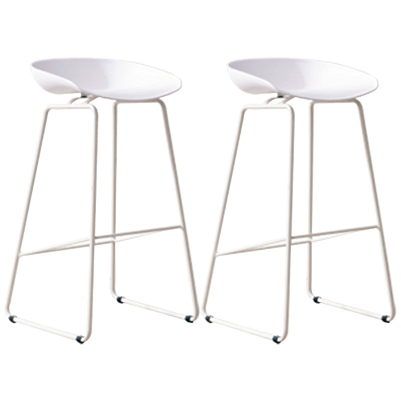 Scandinavian Style Bar-stool with Bucket Seat Counter Stool for Kitchen Bar White 2 Piece Set Clearhalo 'Bar Furniture' 'Bar Stools' 'bar_stools' 'furn' 'furn_bar_stools' 'furniture_bar_stools' 'Kitchen & Dining Furniture' 'kitchen&dining_furn' 'kitchen' 'kitchen_furn' Furniture' 4400802