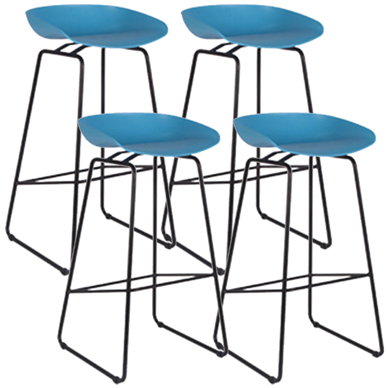 Scandinavian Style Bar-stool with Bucket Seat Counter Stool for Kitchen Bar Blue 4 Piece Set Clearhalo 'Bar Furniture' 'Bar Stools' 'bar_stools' 'furn' 'furn_bar_stools' 'furniture_bar_stools' 'Kitchen & Dining Furniture' 'kitchen&dining_furn' 'kitchen' 'kitchen_furn' Furniture' 4400814