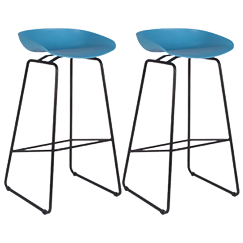 Scandinavian Style Bar-stool with Bucket Seat Counter Stool for Kitchen Bar Blue 2 Piece Set Clearhalo 'Bar Furniture' 'Bar Stools' 'bar_stools' 'furn' 'furn_bar_stools' 'furniture_bar_stools' 'Kitchen & Dining Furniture' 'kitchen&dining_furn' 'kitchen' 'kitchen_furn' Furniture' 4400816
