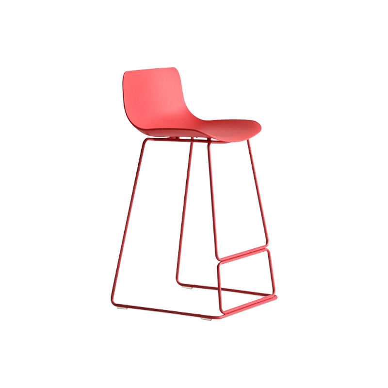 Modern Metal Plastic Bar Stools Indoor Barstool with Iron Legs and Low Back Coral 1 Piece Counter Stool(26"H) Clearhalo 'Bar Furniture' 'Bar Stools' 'bar_stools' 'furn' 'furn_bar_stools' 'furniture_bar_stools' 'Kitchen & Dining Furniture' 'kitchen&dining_furn' 'kitchen' 'kitchen_furn' Furniture' 4401223