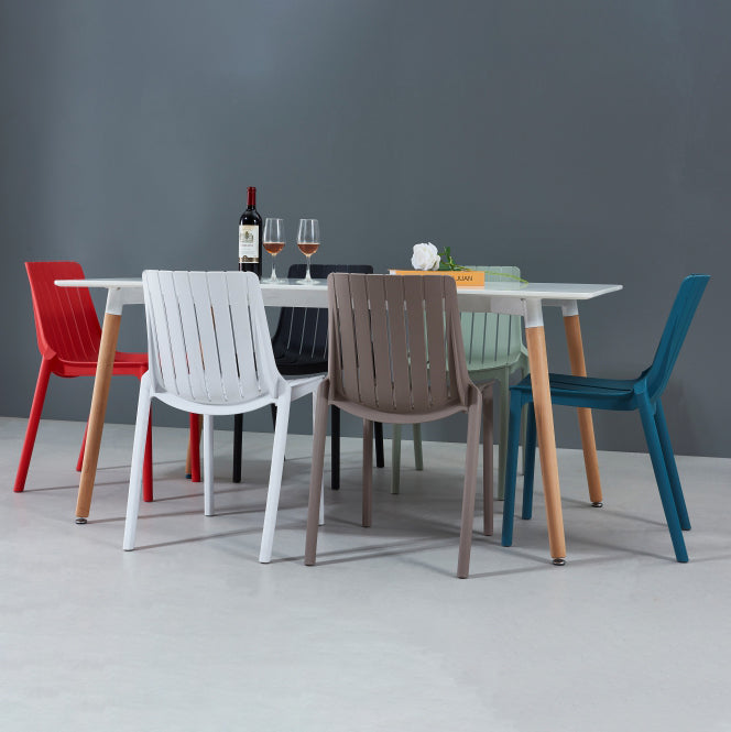 Modern Plastic Indoor-Outdoor Chairs Slat Back Arm Chair for Restaurant Clearhalo ' kitchen&dining_furn' 'Dining Chairs' 'Dining Tables & Seating' 'dining_chair' 'furn' 'furn_dining_chair' 'Furniture' 'furniture_dining_chair' 'Kitchen & Dining Furniture' 'kitchen' 4414238