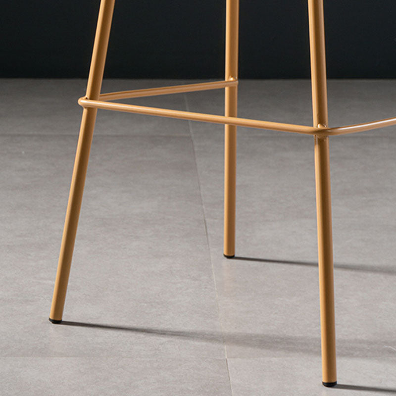 Modern Plastic Seats Macron Barstool Metal 4 Legs Bar Stool for Indoor, Set of 2 Clearhalo 'Bar Furniture' 'Bar Stools' 'bar_stools' 'furn' 'furn_bar_stools' 'furniture_bar_stools' 'Kitchen & Dining Furniture' 'kitchen&dining_furn' 'kitchen' 'kitchen_furn' Furniture' 4415877