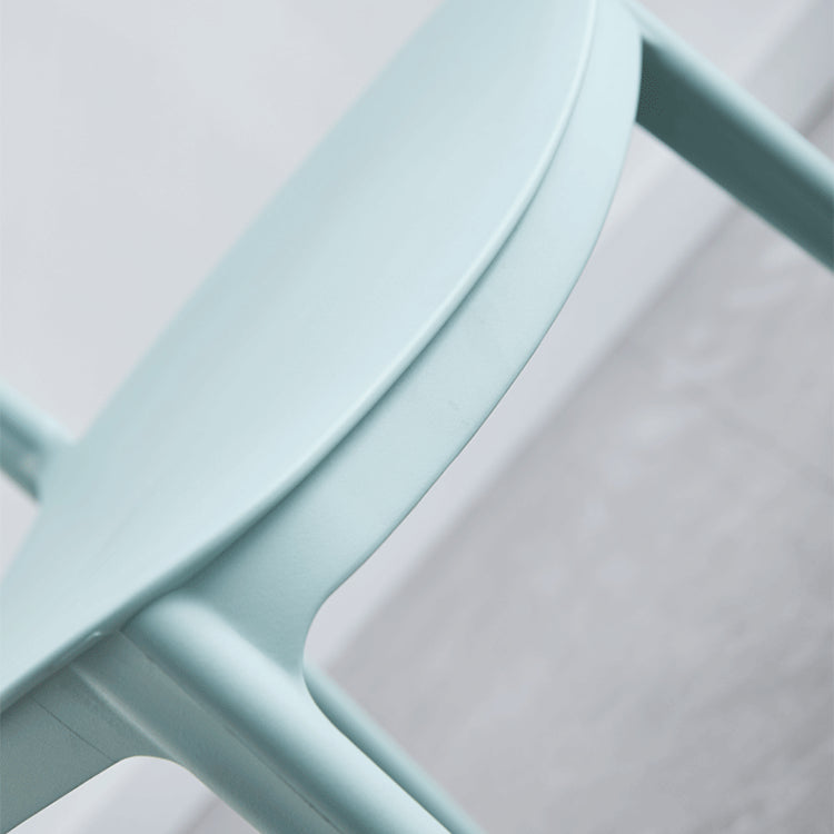 Modern Plastic Side Chair Solid Back Dining Chair for Restaurant Clearhalo ' kitchen&dining_furn' 'Dining Chairs' 'Dining Tables & Seating' 'dining_chair' 'furn' 'furn_dining_chair' 'Furniture' 'furniture_dining_chair' 'Kitchen & Dining Furniture' 'kitchen' 4421222