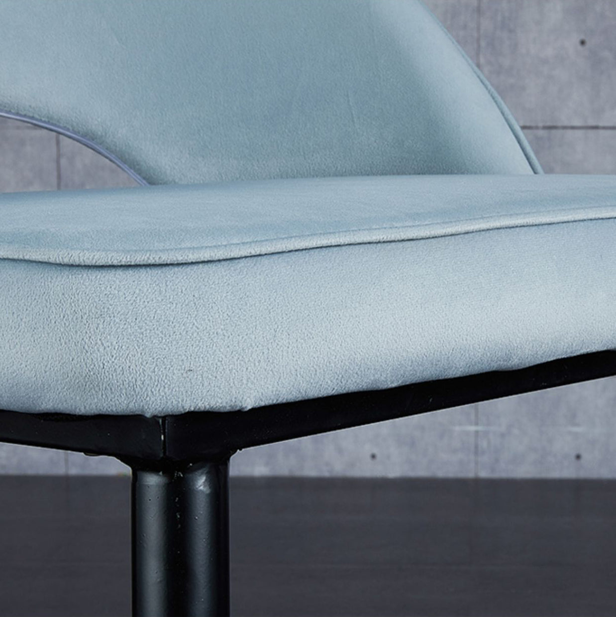 Contemporary Indoor Dining Chair Open Back Side Chair for Brasserie Clearhalo ' kitchen&dining_furn' 'Dining Chairs' 'Dining Tables & Seating' 'dining_chair' 'furn' 'furn_dining_chair' 'Furniture' 'furniture_dining_chair' 'Kitchen & Dining Furniture' 'kitchen' 4421325