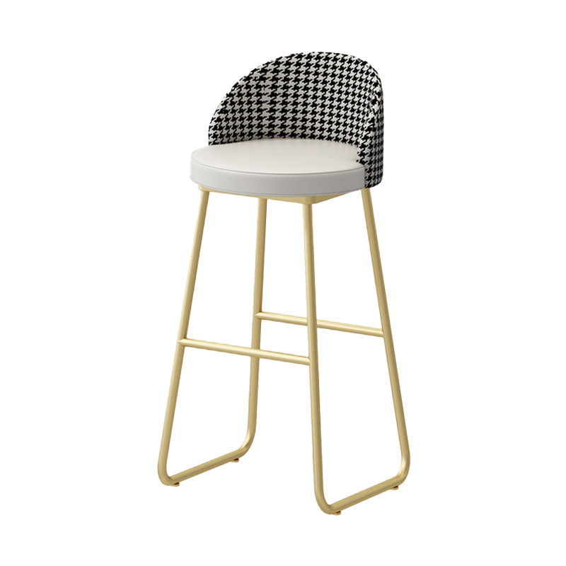 Scandinavian Iron Counter Stools Upholstered Low Back Bar Stools with Round Seat White Gold 1 Piece Clearhalo 'Bar Furniture' 'Bar Stools' 'bar_stools' 'furn' 'furn_bar_stools' 'furniture_bar_stools' 'Kitchen & Dining Furniture' 'kitchen&dining_furn' 'kitchen' 'kitchen_furn' Furniture' 4422651
