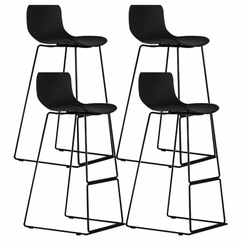 Scandinavian Style Metal Plastic Counter Stools Low Back Bar Stools with Footrest Black 4 Piece Set Bar Stool(30"H) Clearhalo 'Bar Furniture' 'Bar Stools' 'bar_stools' 'furn' 'furn_bar_stools' 'furniture_bar_stools' 'Kitchen & Dining Furniture' 'kitchen&dining_furn' 'kitchen' 'kitchen_furn' Furniture' 4422818