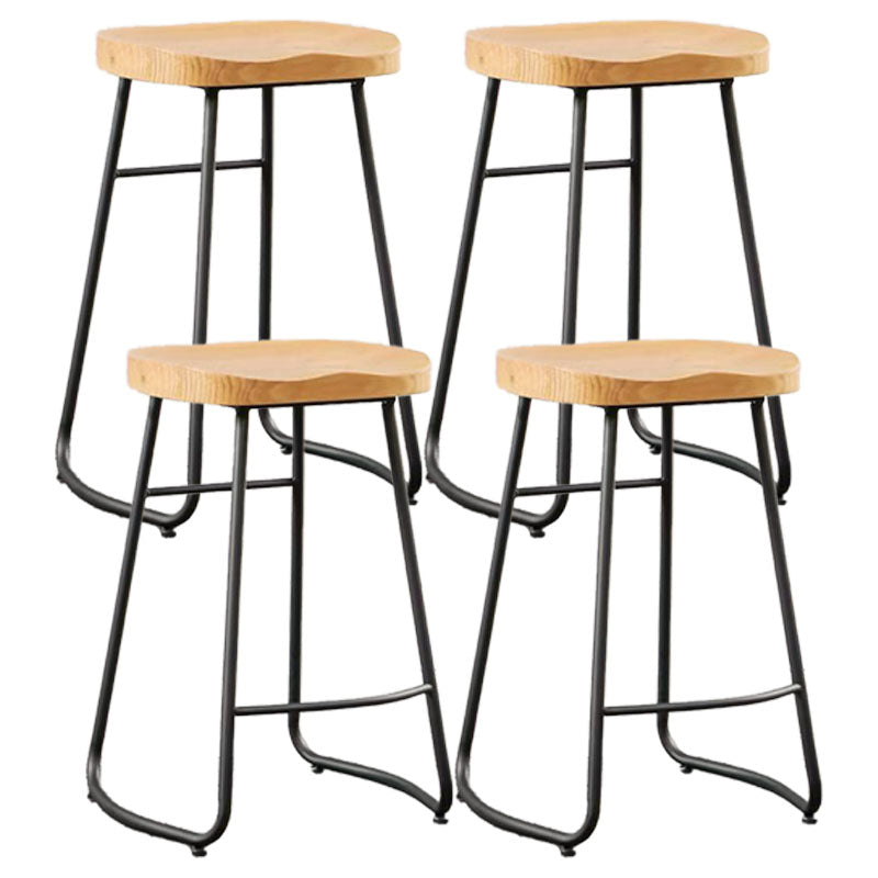 Industrial Style Bar-stool with Sled Round Saddle Seat Counter Stool for Kitchen Black 4 Piece Set Counter Stool(26"H) Clearhalo 'Bar Furniture' 'Bar Stools' 'bar_stools' 'furn' 'furn_bar_stools' 'furniture_bar_stools' 'Kitchen & Dining Furniture' 'kitchen&dining_furn' 'kitchen' 'kitchen_furn' Furniture' 4422990