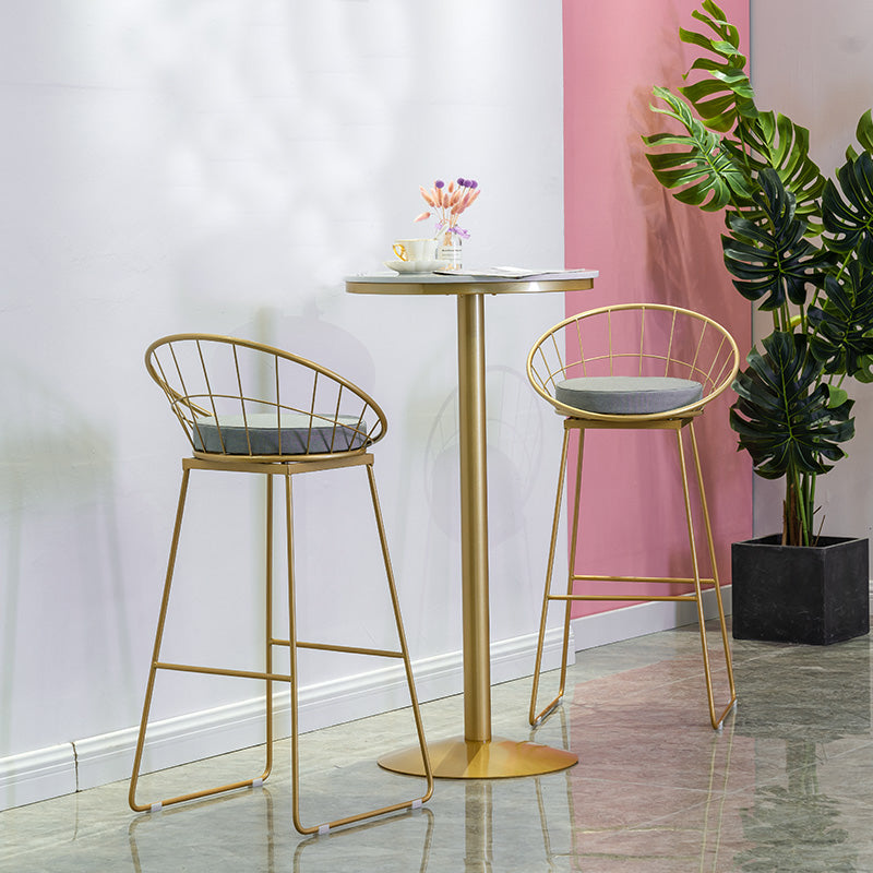 Glam White Faux Marble Pub Bar Table Indoor Iron Bar Dining Table with Single Pedestal 21.7"L x 21.7"W x 41.3"H Round Without Chairs Clearhalo 'Bar Furniture' 'Bar Tables' 'bar_tables' 'furn' 'furn_bar_tables' 'Furniture' 'furniture_bar_tables' 'Kitchen & Dining Furniture' 4423213
