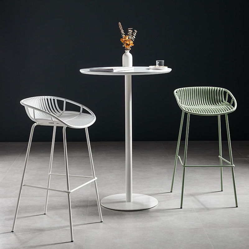 Industrial Round Wood Indoor Pub Bar Table Steel Single Pedestal Bar Dining Table 23.6"L x 23.6"W x 41.3"H White White Clearhalo 'Bar Furniture' 'Bar Tables' 'bar_tables' 'furn' 'furn_bar_tables' 'Furniture' 'furniture_bar_tables' 'Kitchen & Dining Furniture' 4423278