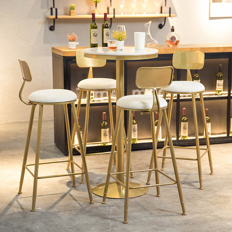 Glam Faux Marble Bistro Table Indoor Gold Steel Bar Dining Table with Single Pedestal Clearhalo 'Bar Furniture' 'Bar Tables' 'bar_tables' 'furn' 'furn_bar_tables' 'Furniture' 'furniture_bar_tables' 'Kitchen & Dining Furniture' 4423354