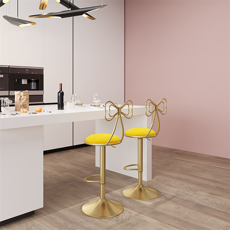 Glam Style Bar-stool with Adjustable Height Swivel Footrest Barstools for Counter Bar Clearhalo 'Bar Furniture' 'Bar Stools' 'bar_stools' 'furn' 'furn_bar_stools' 'furniture_bar_stools' 'Kitchen & Dining Furniture' 'kitchen&dining_furn' 'kitchen' 'kitchen_furn' Furniture' 4430226