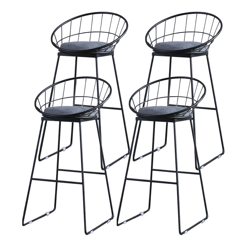 Modern Style Bar-stool Iron Sled Legs Barstool with Footrest and Cushion Black 4 Piece Set Clearhalo 'Bar Furniture' 'Bar Stools' 'bar_stools' 'furn' 'furn_bar_stools' 'furniture_bar_stools' 'Kitchen & Dining Furniture' 'kitchen&dining_furn' 'kitchen' 'kitchen_furn' Furniture' 4430433
