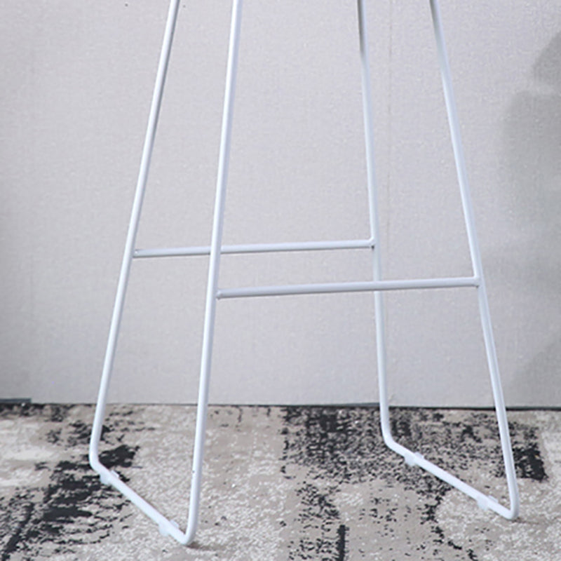 Modern Style Bar-stool Iron Sled Legs Barstool with Footrest and Cushion Clearhalo 'Bar Furniture' 'Bar Stools' 'bar_stools' 'furn' 'furn_bar_stools' 'furniture_bar_stools' 'Kitchen & Dining Furniture' 'kitchen&dining_furn' 'kitchen' 'kitchen_furn' Furniture' 4430437