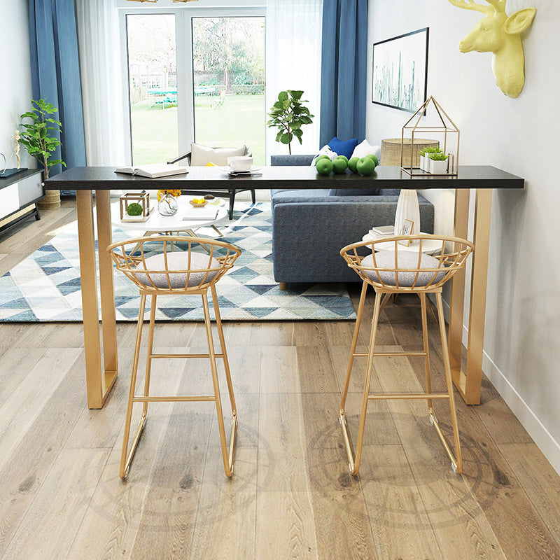 Black Glam Style Bar Table Rectangular Metal Bar Table with Gold Base 63"L x 15.7"W x 41.3"H Without Chairs Clearhalo 'Bar Furniture' 'Bar Tables' 'bar_tables' 'furn' 'furn_bar_tables' 'Furniture' 'furniture_bar_tables' 'Kitchen & Dining Furniture' 4430974