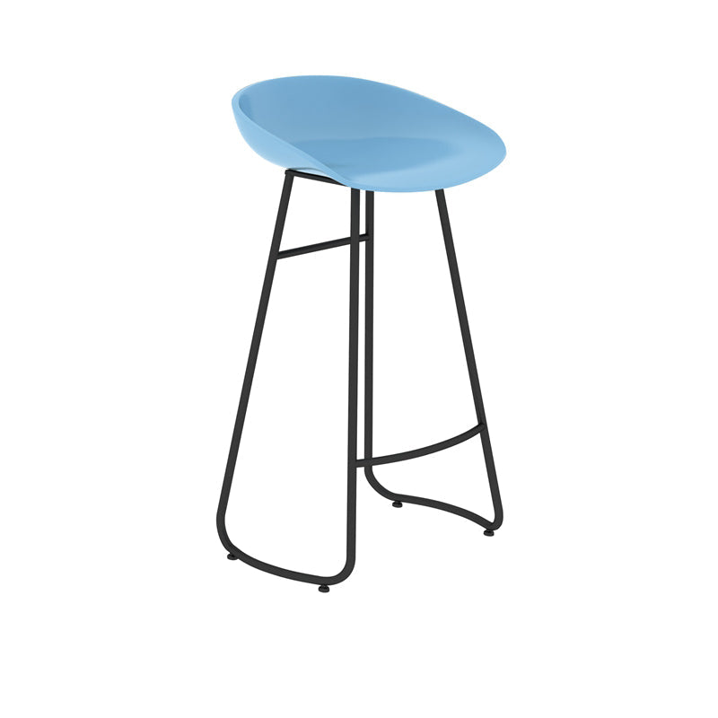 Modern Style Bar Chair PP Bucket Seat Iron Sled Legs Barstool with Footrest for Bar Blue 1 Piece Bar Stool(30"H) Clearhalo 'Bar Furniture' 'Bar Stools' 'bar_stools' 'furn' 'furn_bar_stools' 'furniture_bar_stools' 'Kitchen & Dining Furniture' 'kitchen&dining_furn' 'kitchen' 'kitchen_furn' Furniture' 4431317