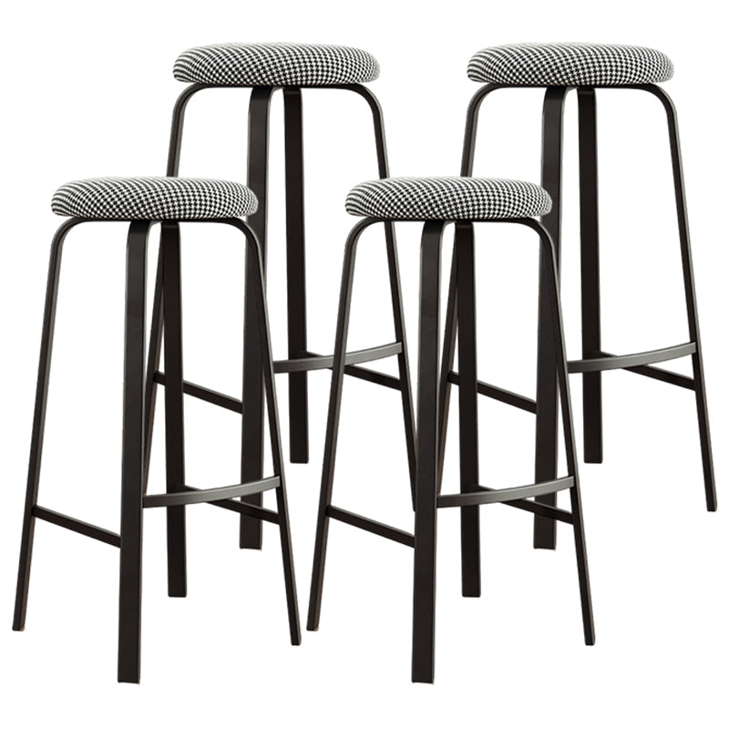 Modern Style Bar-stool Round Seat Barstool with Footrest and Metal Base Dark Gray 4 Piece Set Counter Stool(26"H) Clearhalo 'Bar Furniture' 'Bar Stools' 'bar_stools' 'furn' 'furn_bar_stools' 'furniture_bar_stools' 'Kitchen & Dining Furniture' 'kitchen&dining_furn' 'kitchen' 'kitchen_furn' Furniture' 4440006
