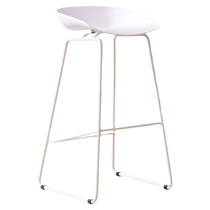 Modern Style Bar-stool Sled Legs with Iron Footrest Low Back Barstool for Kitchen White 1 Piece Clearhalo 'Bar Furniture' 'Bar Stools' 'bar_stools' 'furn' 'furn_bar_stools' 'furniture_bar_stools' 'Kitchen & Dining Furniture' 'kitchen&dining_furn' 'kitchen' 'kitchen_furn' Furniture' 4440065