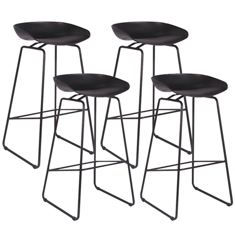 Modern Style Bar-stool Sled Legs with Iron Footrest Low Back Barstool for Kitchen Black 4 Piece Set Clearhalo 'Bar Furniture' 'Bar Stools' 'bar_stools' 'furn' 'furn_bar_stools' 'furniture_bar_stools' 'Kitchen & Dining Furniture' 'kitchen&dining_furn' 'kitchen' 'kitchen_furn' Furniture' 4440074