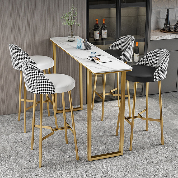 Living Room Bar Table 42-inch Height Stone Top and Metal Base Bistro Table Clearhalo 'Bar Furniture' 'Bar Tables' 'bar_tables' 'furn' 'furn_bar_tables' 'Furniture' 'furniture_bar_tables' 'Kitchen & Dining Furniture' 4440151