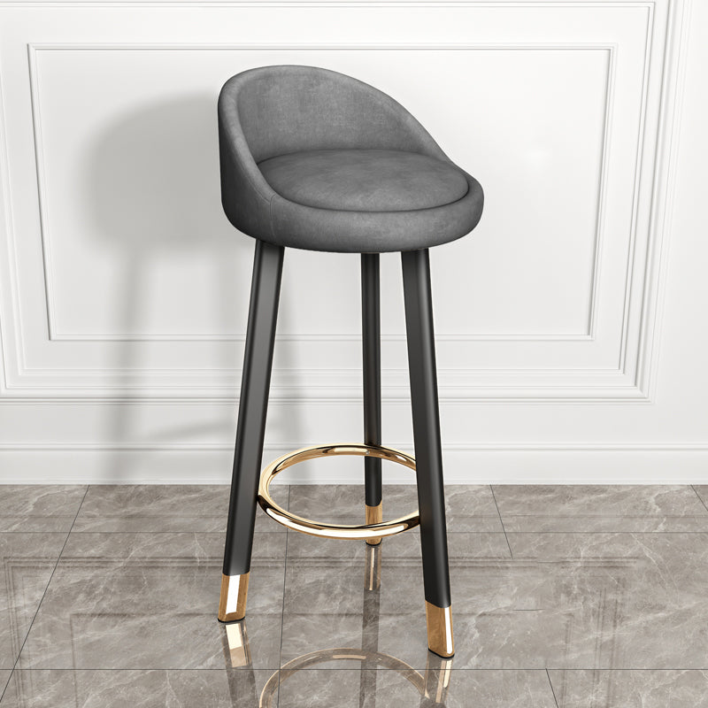 Modern Style Bar-stool with Low Back Round Leather Seat Barstools, 1 Piece Dark Gray Black Clearhalo 'Bar Furniture' 'Bar Stools' 'bar_stools' 'furn' 'furn_bar_stools' 'furniture_bar_stools' 'Kitchen & Dining Furniture' 'kitchen&dining_furn' 'kitchen' 'kitchen_furn' Furniture' 4440616