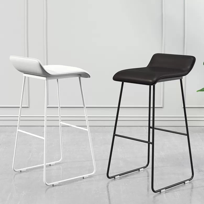 Modern Style Bar-stool Sled Legs Leather Bucket Seat for Kitchen Bar Clearhalo 'Bar Furniture' 'Bar Stools' 'bar_stools' 'furn' 'furn_bar_stools' 'furniture_bar_stools' 'Kitchen & Dining Furniture' 'kitchen&dining_furn' 'kitchen' 'kitchen_furn' Furniture' 4440665