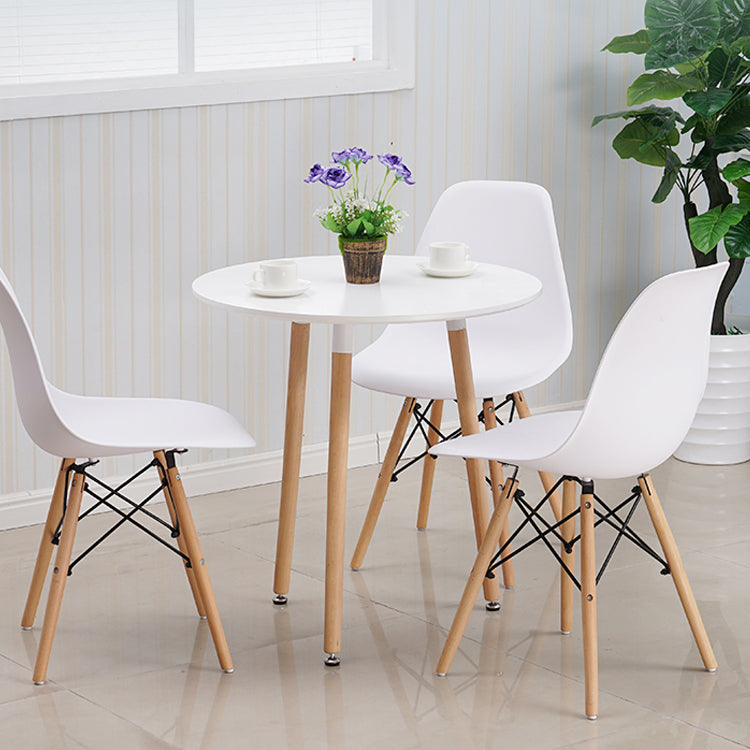 Scandinavian Plastic Restaurant Side Chair Solid Back Matte Finish Dining Chair Clearhalo ' kitchen&dining_furn' 'Dining Chairs' 'Dining Tables & Seating' 'dining_chair' 'Furniture' 'furniture_dining_chair' 'Kitchen & Dining Furniture' 'kitchen' 4451599