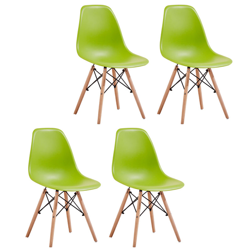 Scandinavian Plastic Restaurant Side Chair Solid Back Matte Finish Dining Chair Green Set of 4 Clearhalo ' kitchen&dining_furn' 'Dining Chairs' 'Dining Tables & Seating' 'dining_chair' 'Furniture' 'furniture_dining_chair' 'Kitchen & Dining Furniture' 'kitchen' 4451606