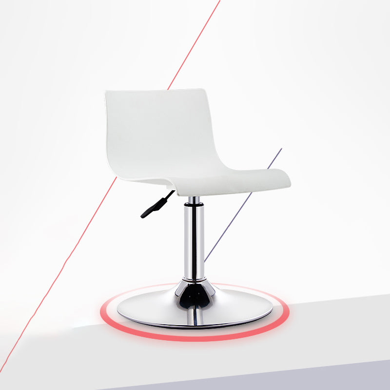 Contemporary Swivel Adjustable Bar Stool Indoor Bar Stool with Low Back Gloss White 1 Piece Clearhalo 'Bar Furniture' 'Bar Stools' 'bar_stools' 'furn' 'furn_bar_stools' 'furniture_bar_stools' 'Kitchen & Dining Furniture' 'kitchen&dining_furn' 'kitchen' 'kitchen_furn' Furniture' 4453048