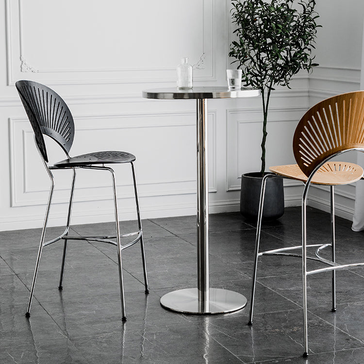 Modern Silver Metal Counter Table with Round Table Top Silver Pedestal Table Clearhalo 'Bar Furniture' 'Bar Tables' 'bar_tables' 'furn' 'furn_bar_tables' 'Furniture' 'furniture_bar_tables' 'Kitchen & Dining Furniture' 4453306