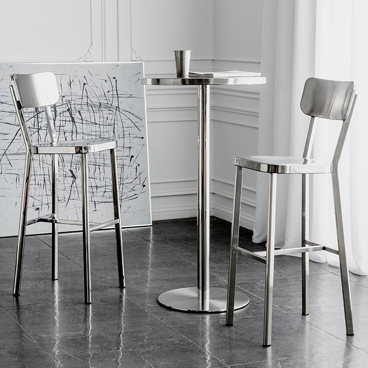 Modern Silver Metal Counter Table with Round Table Top Silver Pedestal Table Clearhalo 'Bar Furniture' 'Bar Tables' 'bar_tables' 'furn' 'furn_bar_tables' 'Furniture' 'furniture_bar_tables' 'Kitchen & Dining Furniture' 4453308