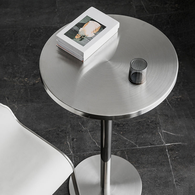 Modern Silver Metal Counter Table with Round Table Top Silver Pedestal Table Clearhalo 'Bar Furniture' 'Bar Tables' 'bar_tables' 'furn' 'furn_bar_tables' 'Furniture' 'furniture_bar_tables' 'Kitchen & Dining Furniture' 4453321