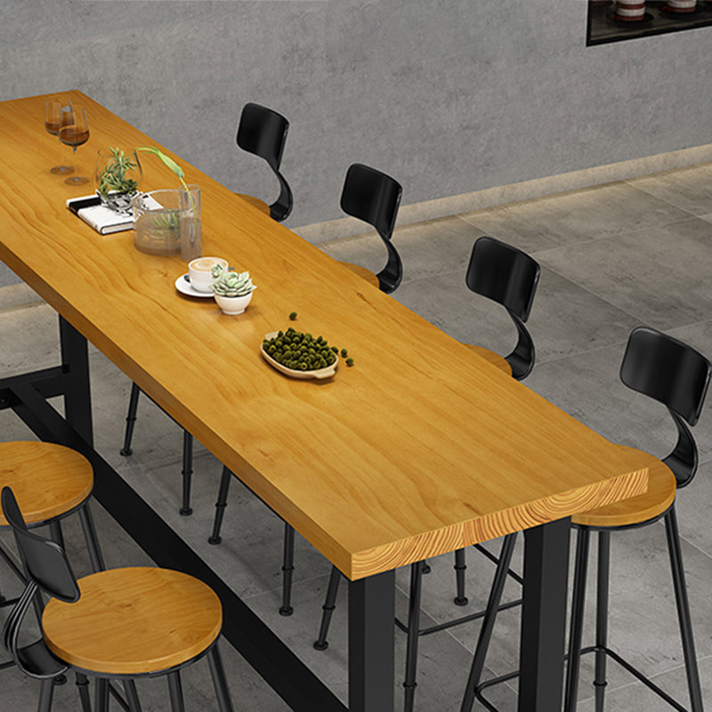 Light Brown Modern Style Bar Table Solid Wood Rectangular Bar Table with Metal Base Clearhalo 'Bar Furniture' 'Bar Tables' 'bar_tables' 'furn' 'furn_bar_tables' 'Furniture' 'furniture_bar_tables' 'Kitchen & Dining Furniture' 4453499