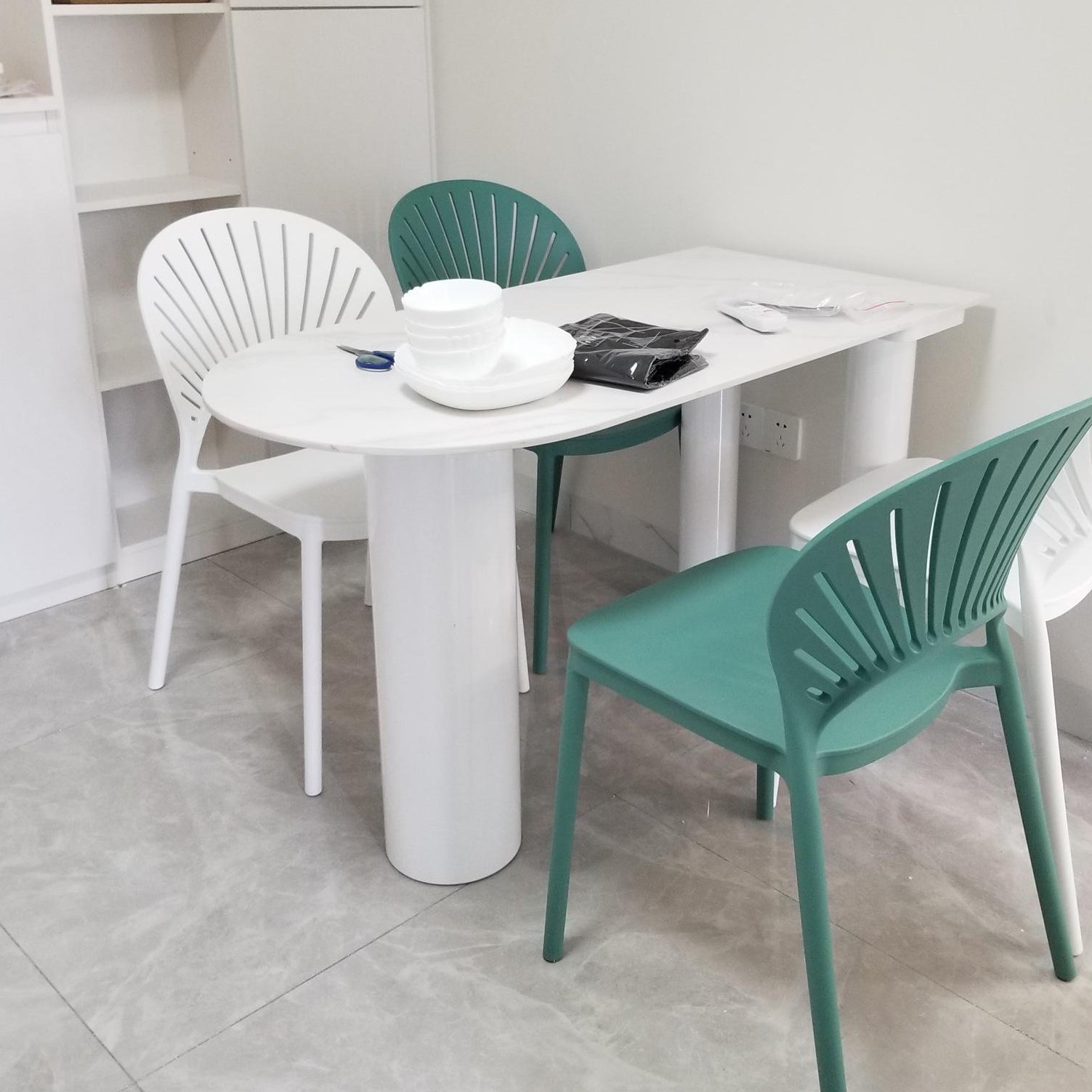 Irregular Shape White Table for Restaurant Sintered Stone Island Table with 3 Legs Clearhalo ' dining_table' 'Dining Tables & Seating' 'Dining Tables' 'furn' 'furn_dining_table' 'Furniture' 'furniture_dining_table' 'Kitchen & Dining Furniture' 'kitchen&dining_furn' 'kitchen' 'kitchen_dining_table' 4457346
