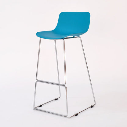 Contemporary Metal Bar Stool Indoor Bar Stool with Metal Legs and Low Back Blue 1 Piece Clearhalo 'Bar Furniture' 'Bar Stools' 'bar_stools' 'furn' 'furn_bar_stools' 'furniture_bar_stools' 'Kitchen & Dining Furniture' 'kitchen&dining_furn' 'kitchen' 'kitchen_furn' Furniture' 4462512