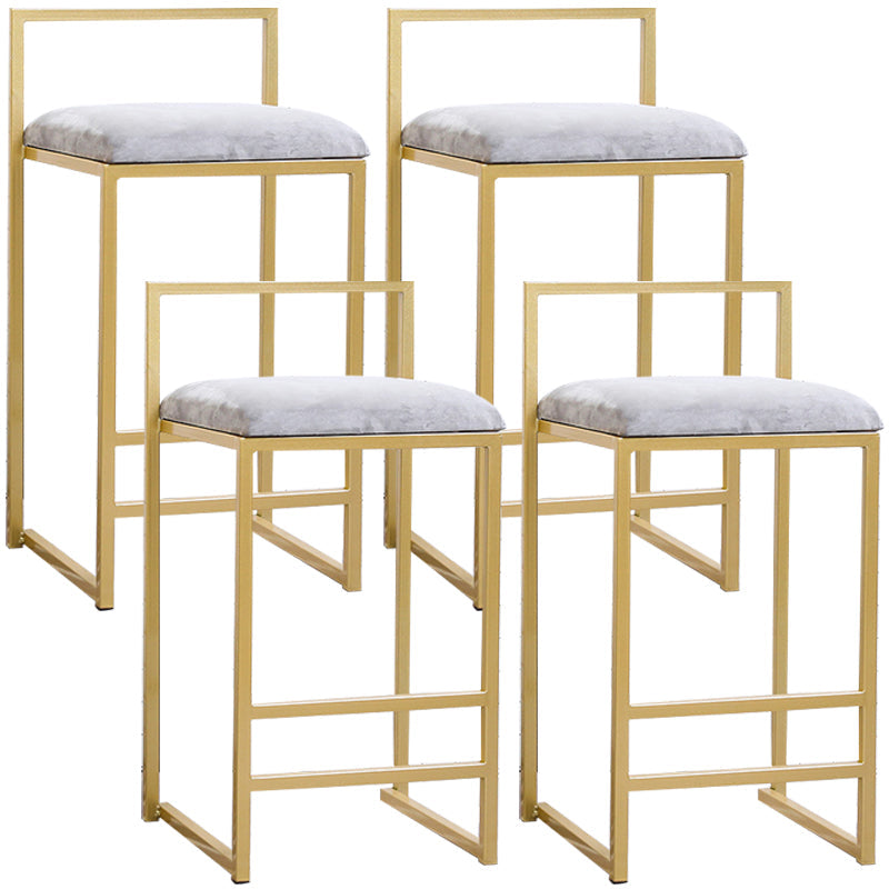 Modern Style Metal Bar Stool with Footrest and Low Back Bistro Bar Stool for Kitchen Gold 4 Piece Set Counter Stool(26"H) Clearhalo 'Bar Furniture' 'Bar Stools' 'bar_stools' 'furn' 'furn_bar_stools' 'furniture_bar_stools' 'Kitchen & Dining Furniture' 'kitchen&dining_furn' 'kitchen' 'kitchen_furn' Furniture' 4462891