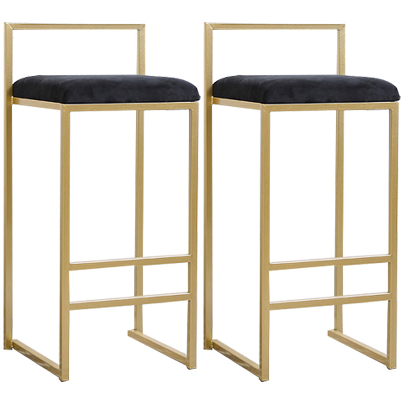 Modern Style Metal Bar Stool with Footrest and Low Back Bistro Bar Stool for Kitchen Gold 2 Piece Set Counter Stool (23.5"H) Clearhalo 'Bar Furniture' 'Bar Stools' 'bar_stools' 'furn' 'furn_bar_stools' 'furniture_bar_stools' 'Kitchen & Dining Furniture' 'kitchen&dining_furn' 'kitchen' 'kitchen_furn' Furniture' 4462923