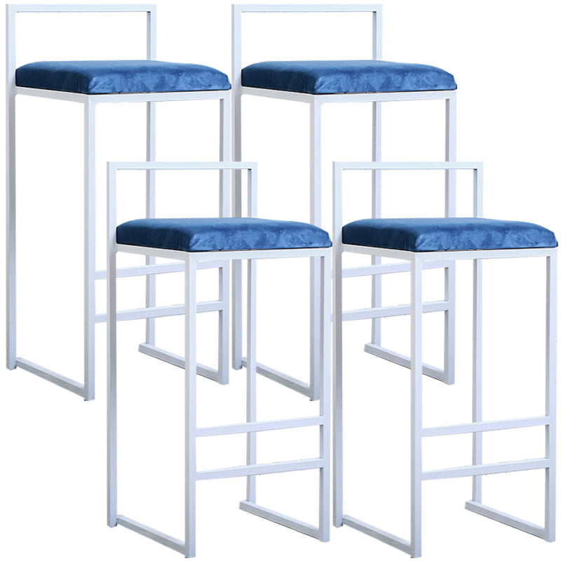 Modern Style Metal Bar Stool with Footrest and Low Back Bistro Bar Stool for Kitchen White 4 Piece Set Bar Stool(31"H) Clearhalo 'Bar Furniture' 'Bar Stools' 'bar_stools' 'furn' 'furn_bar_stools' 'furniture_bar_stools' 'Kitchen & Dining Furniture' 'kitchen&dining_furn' 'kitchen' 'kitchen_furn' Furniture' 4462939