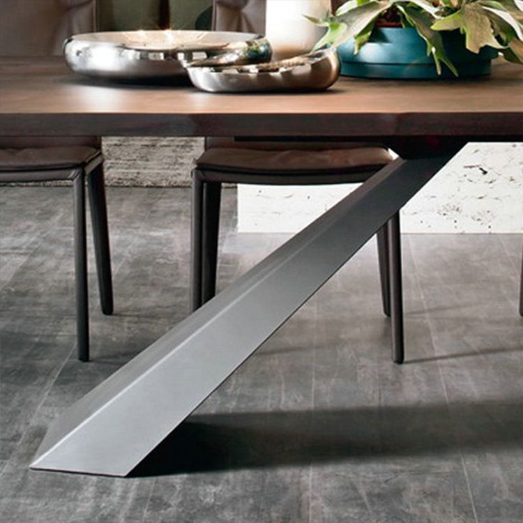 Solid Wood Top Dining Table Black Pedestal Base Dining Table Clearhalo ' dining_table' 'Dining Tables & Seating' 'Dining Tables' 'furn' 'furn_dining_table' 'Furniture' 'furniture_dining_table' 'Kitchen & Dining Furniture' 'kitchen&dining_furn' 'kitchen' 'kitchen_dining_table' 4467581